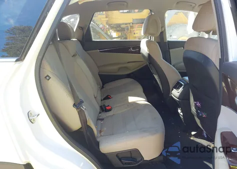 2016 Kia Sorento 3.3L Lx из США, поврежденный, VIN 5XYPG4A51GG160663